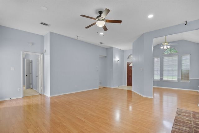 2726 Crosslands Drive, Garland, TX 75040