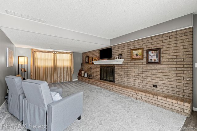 4287 Staunton Drive, Flint Charter Township, MI 48473