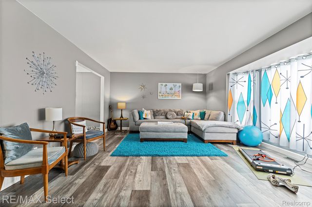 4287 Staunton Drive, Flint Charter Township, MI 48473