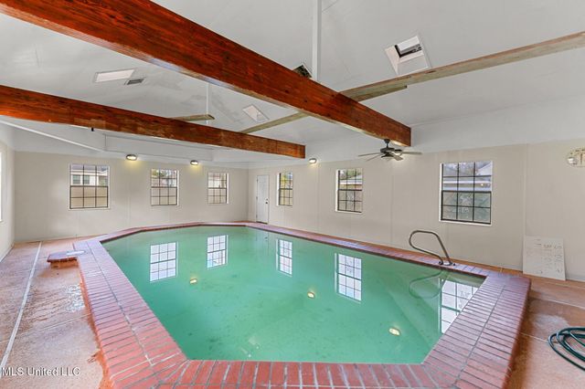 600 Vine Circle, Bay Saint Louis, MS 39520