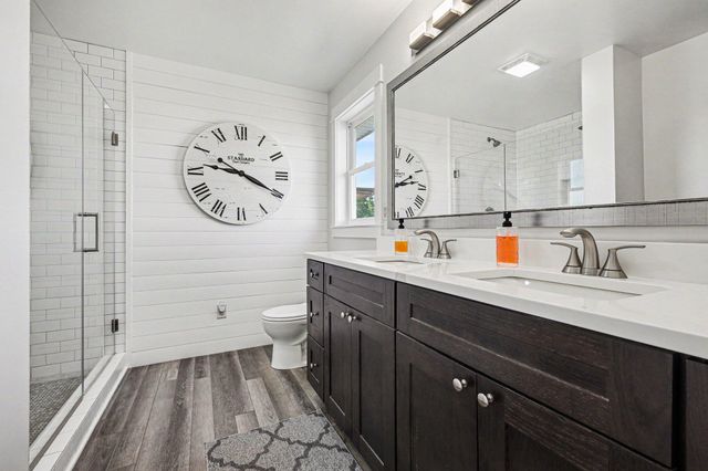 2030 137th Avenue, Dorr, MI 49323