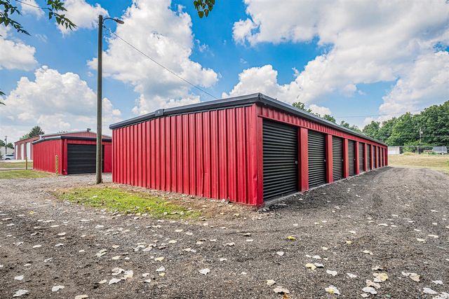 61049 Lewis Lake Road, Vandalia, MI 49095