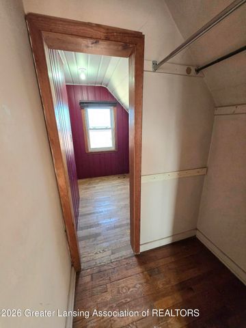 555 Tisdale Avenue, Lansing, MI 48910