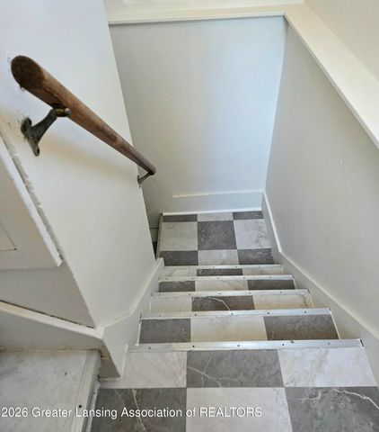 555 Tisdale Avenue, Lansing, MI 48910