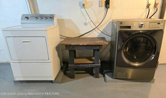 555 Tisdale Avenue, Lansing, MI 48910