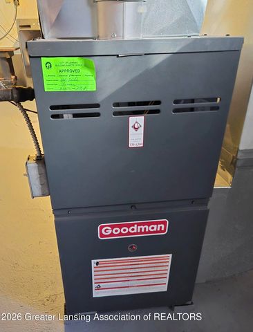 555 Tisdale Avenue, Lansing, MI 48910