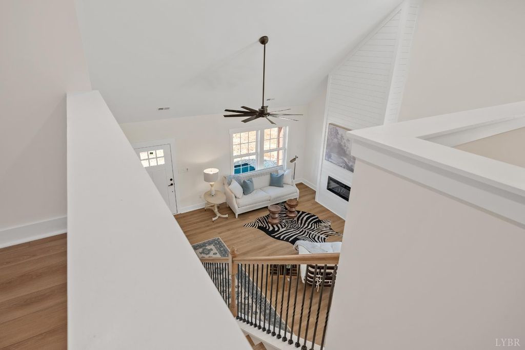 Image 21 of property listing at 1217 Snowfield Cir, Lynchburg, VA 24503