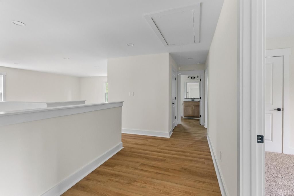 Image 24 of property listing at 1217 Snowfield Cir, Lynchburg, VA 24503