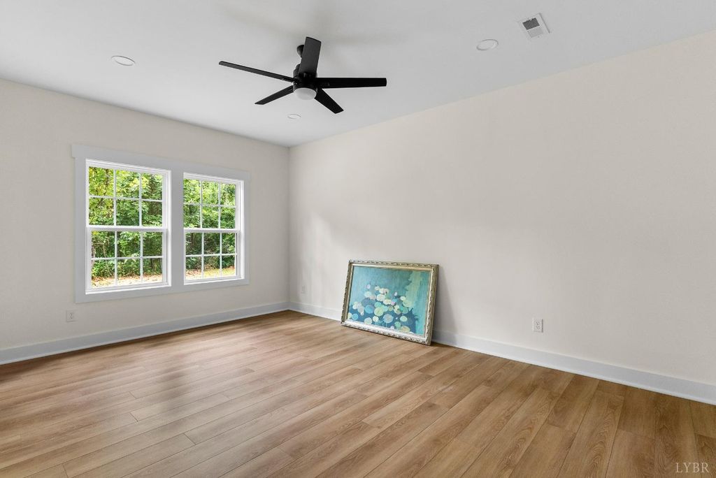 Image 36 of property listing at 1217 Snowfield Cir, Lynchburg, VA 24503