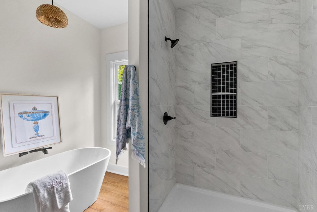 Image 51 of property listing at 1217 Snowfield Cir, Lynchburg, VA 24503