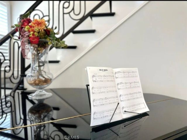 646 S Courson Drive, Anaheim, CA 92804