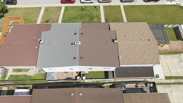 9005 SHERRY Lane, Des Plaines, IL 60016
