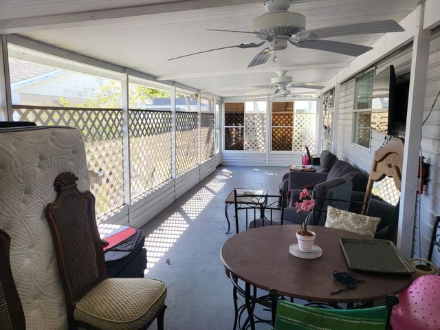 2555 PGA Blvd, Palm Beach Gardens, FL 33410