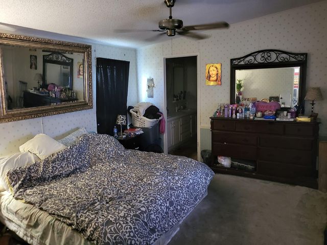 2555 PGA Blvd, Palm Beach Gardens, FL 33410