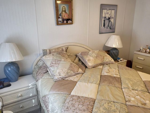 2555 PGA Blvd, Palm Beach Gardens, FL 33410