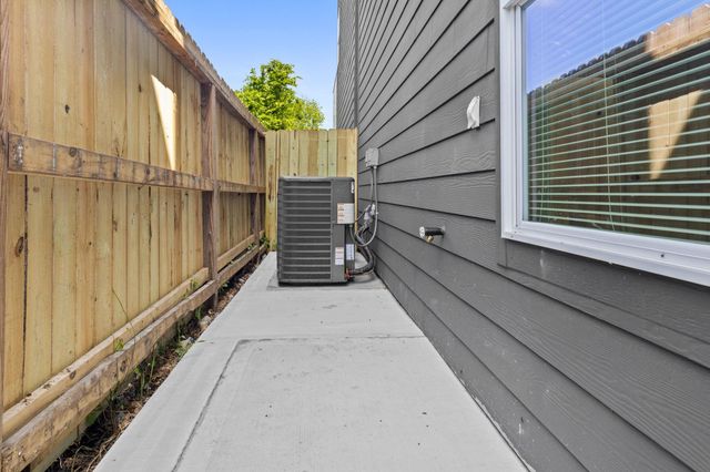 9711 Cargill Street A, Houston, TX 77029