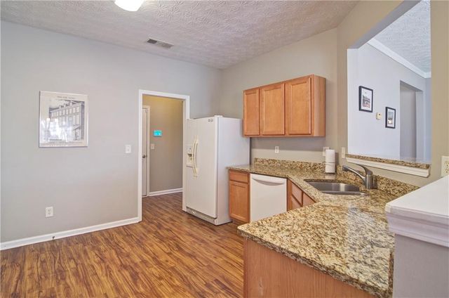 3911 Abernathy Farm Way, Acworth, GA 30101