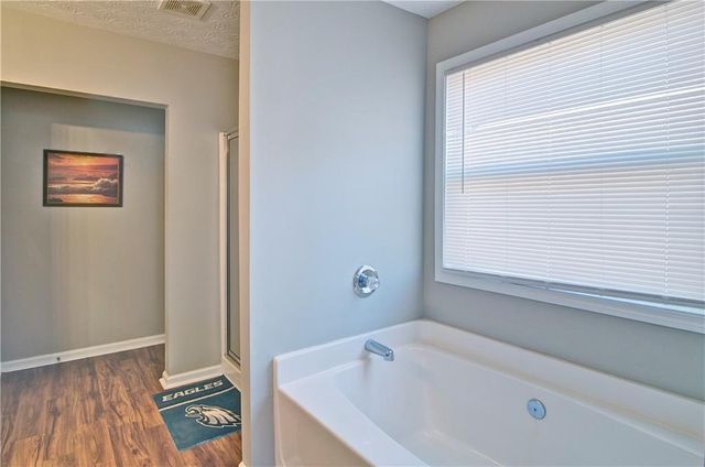 3911 Abernathy Farm Way, Acworth, GA 30101