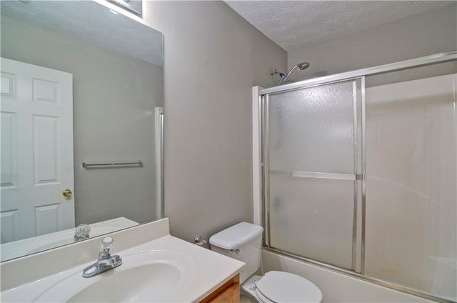 3911 Abernathy Farm Way, Acworth, GA 30101