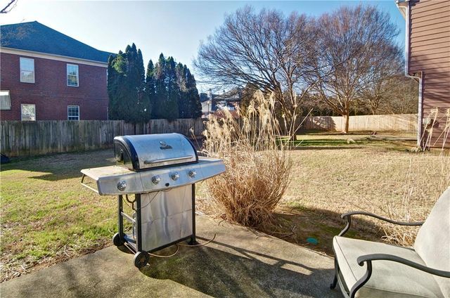 3911 Abernathy Farm Way, Acworth, GA 30101