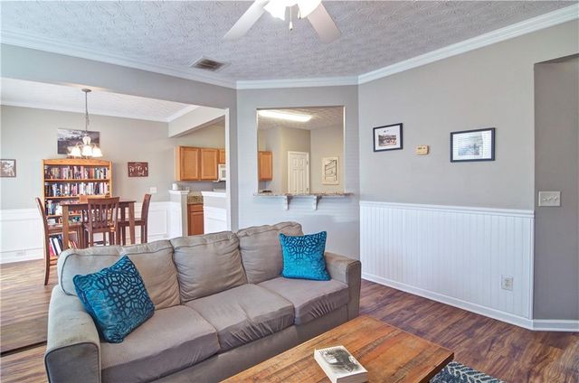 3911 Abernathy Farm Way, Acworth, GA 30101