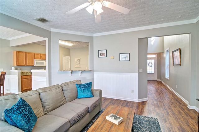 3911 Abernathy Farm Way, Acworth, GA 30101