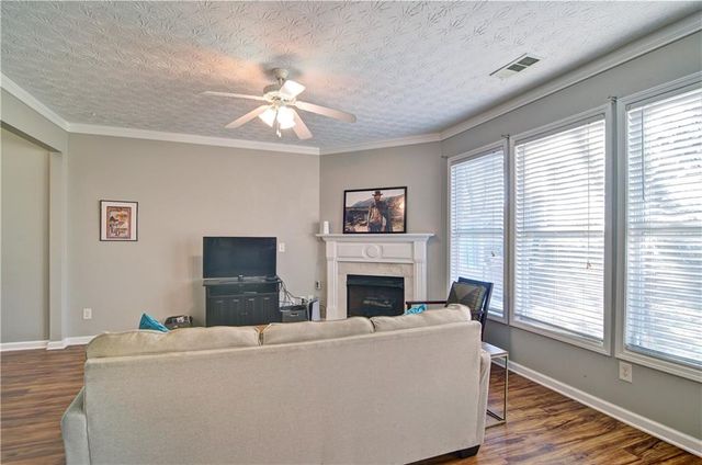 3911 Abernathy Farm Way, Acworth, GA 30101