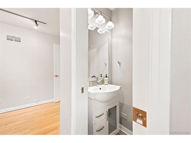 35 Holly St, Denver, CO 80220