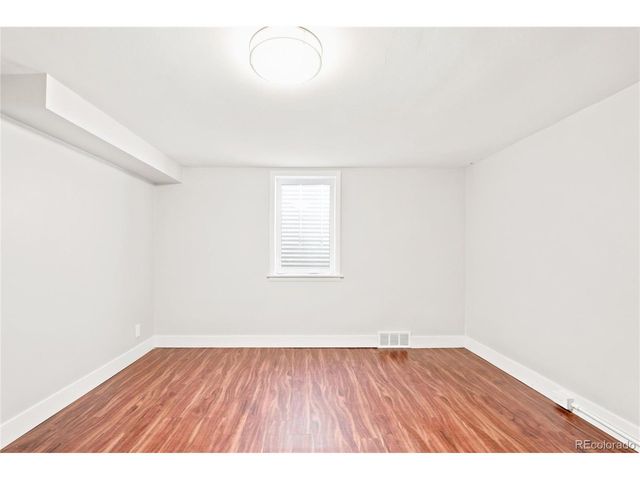 35 Holly St, Denver, CO 80220