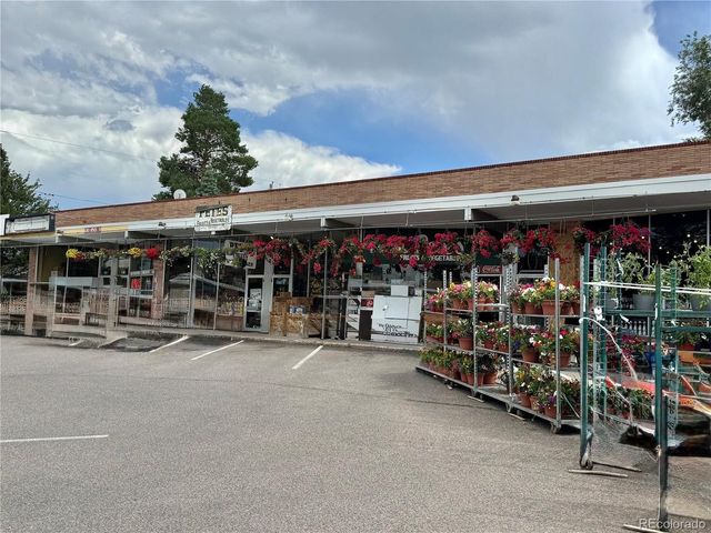35 Holly St, Denver, CO 80220