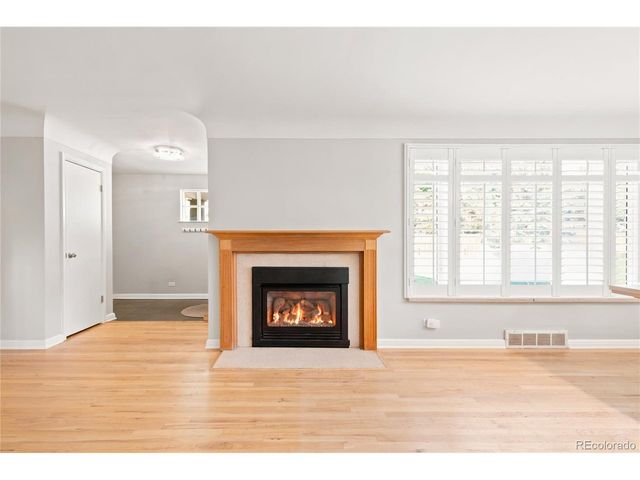35 Holly St, Denver, CO 80220