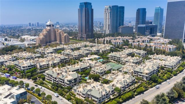 2197 Century Hill, Los Angeles, CA 90067