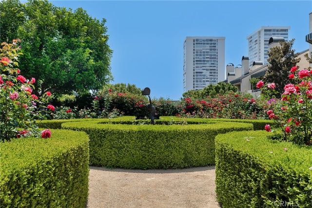 2197 Century Hill, Los Angeles, CA 90067