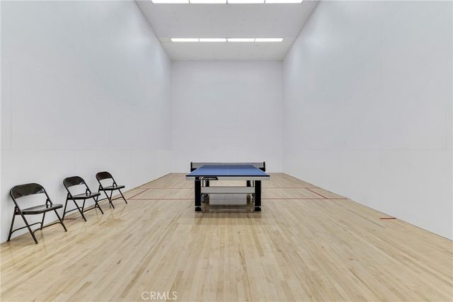 2197 Century Hill, Los Angeles, CA 90067