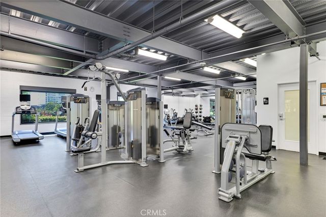 2197 Century Hill, Los Angeles, CA 90067