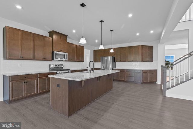 1809 SHANNON DRIVE SOUTH, Greencastle, PA 17225