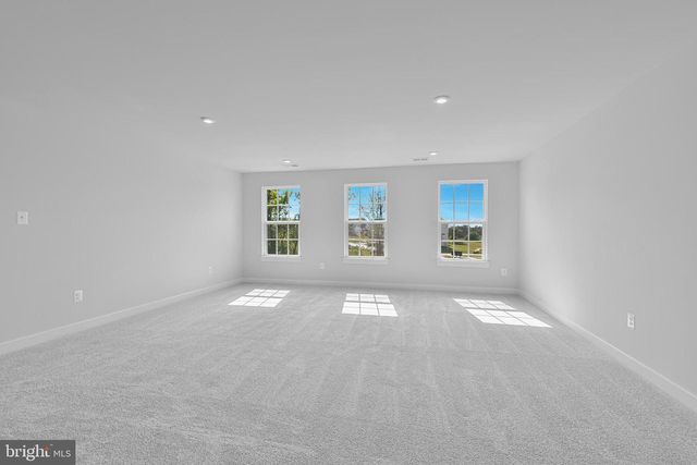 1809 SHANNON DRIVE SOUTH, Greencastle, PA 17225