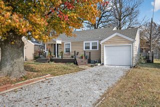 1862 N Missouri Avenue, Springfield, MO 65803