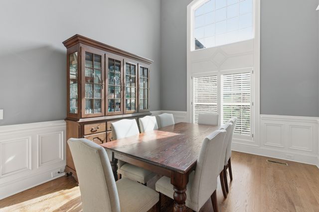 107 Avalon Bay Dr, Old Hickory, TN 37138