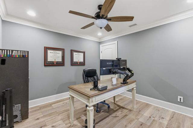 107 Avalon Bay Dr, Old Hickory, TN 37138