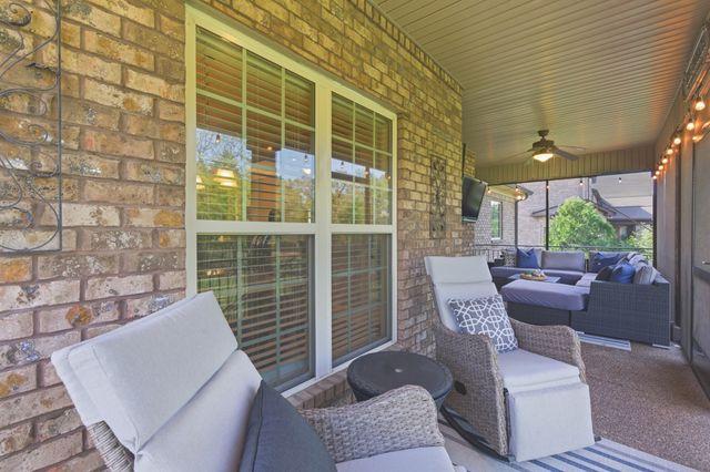 107 Avalon Bay Dr, Old Hickory, TN 37138