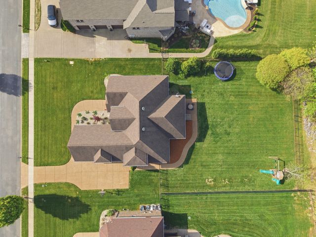 107 Avalon Bay Dr, Old Hickory, TN 37138