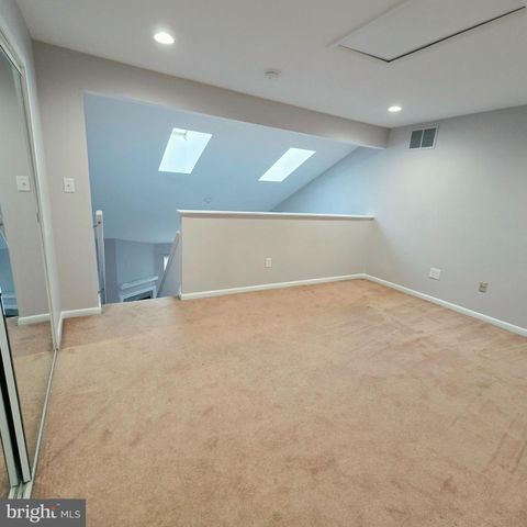 208 ASHLEY RUN, Voorhees, NJ 08043
