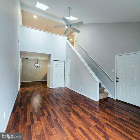 208 ASHLEY RUN, Voorhees, NJ 08043