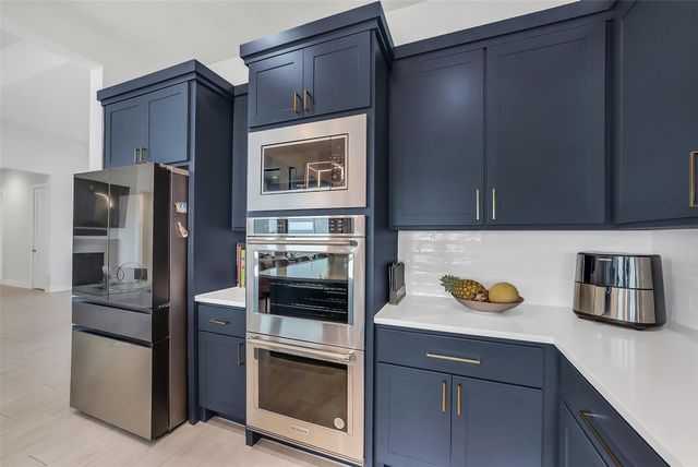 1005 Falcon Cove, Waller, TX 77484