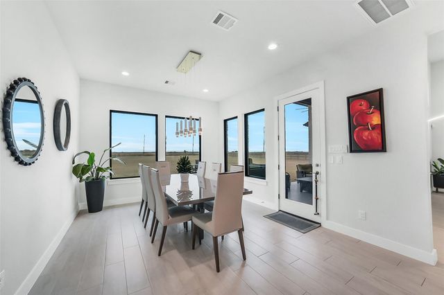 1005 Falcon Cove, Waller, TX 77484