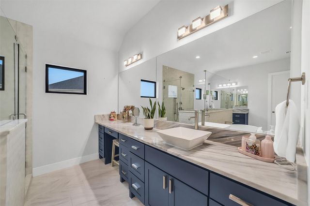 1005 Falcon Cove, Waller, TX 77484