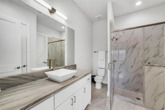 1005 Falcon Cove, Waller, TX 77484