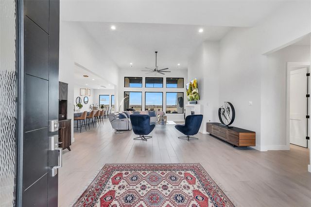 1005 Falcon Cove, Waller, TX 77484