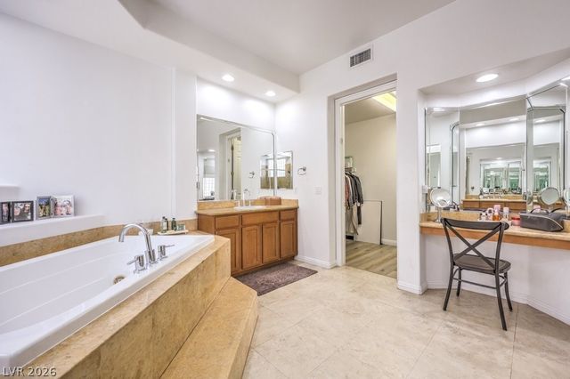 305 Onyx Crest Street, Las Vegas, NV 89145